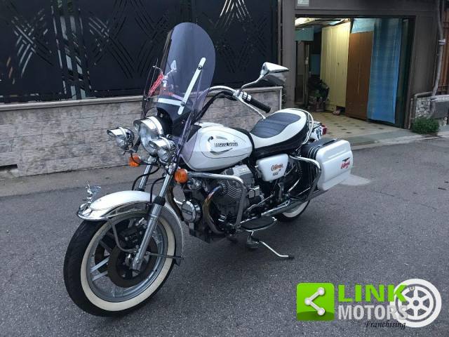 Image 1/12 of Moto Guzzi DUMMY (1985)