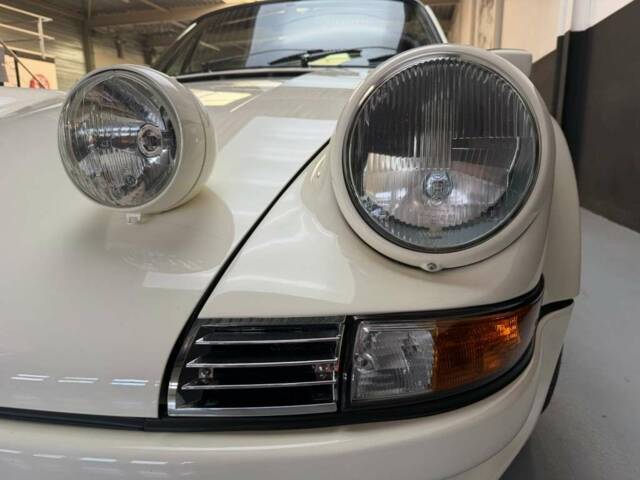 Porsche 911 2.4 S "Oilflap"