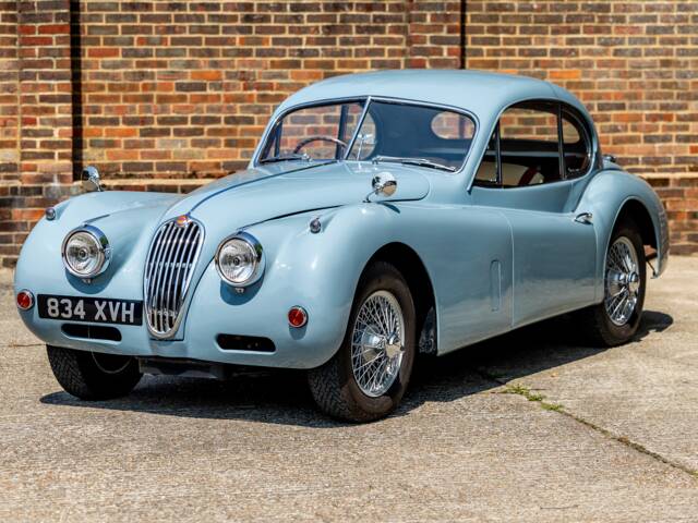 Image 1/50 de Jaguar XK 140 FHC (1955)