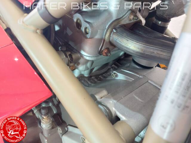 Ducati 916