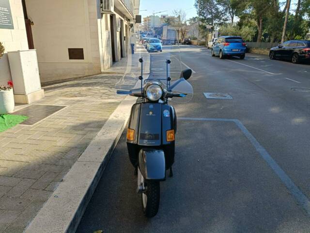Piaggio Vespa Cosa 125