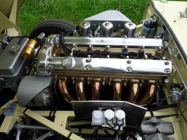 Jaguar E-Type 4.2