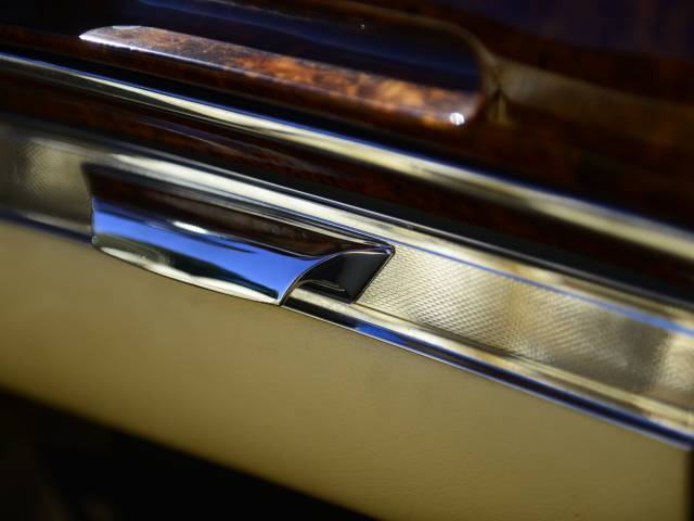 Mercedes-Benz 220 S Cabriolet