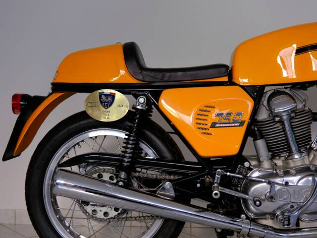 Ducati 750 Sport