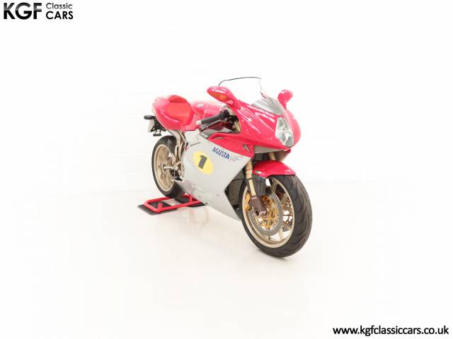 Image 1/30 of MV Agusta DUMMY (2004)