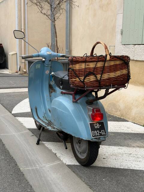 Piaggio Vespa 90