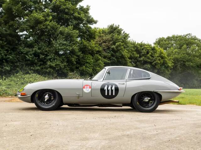 Jaguar E-Type 3.8