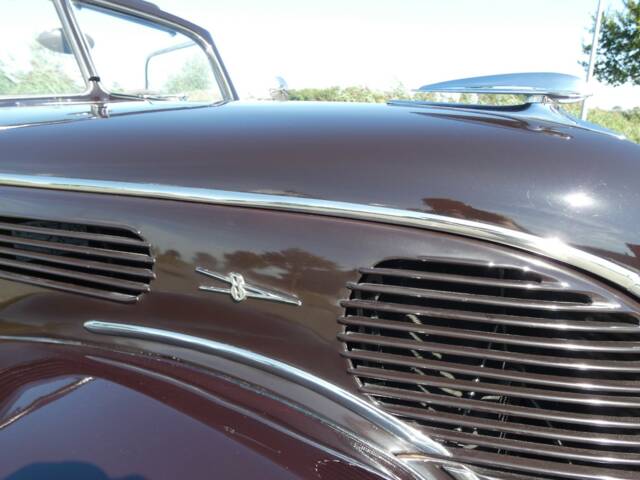 Ford V8