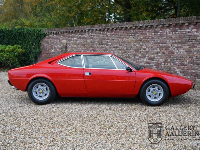 Ferrari Dino 308 GT4