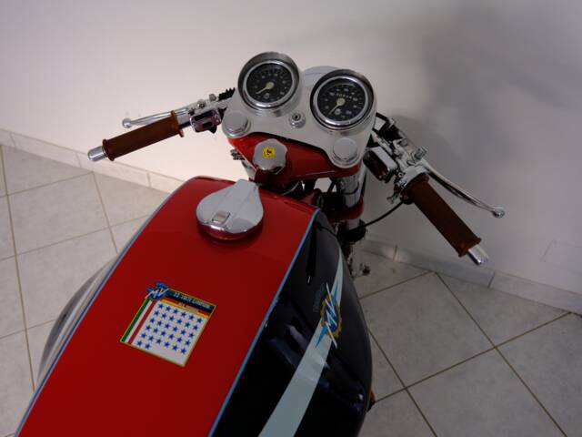 MV Agusta 750 Sport