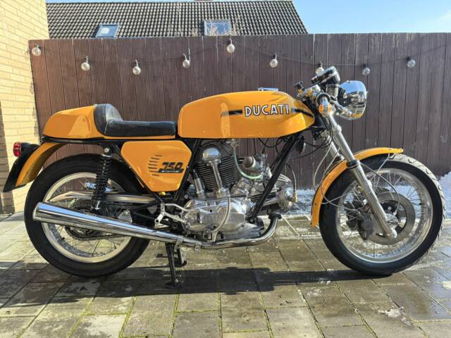 Ducati 750 Sport