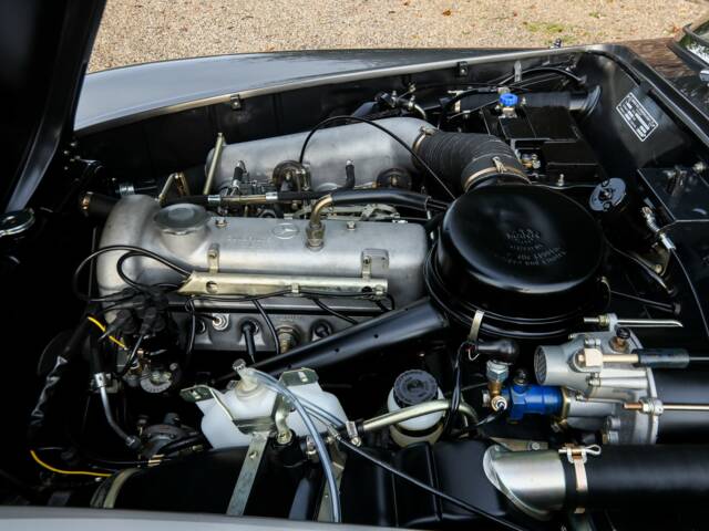 Mercedes-Benz 190 SL