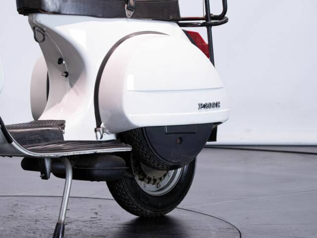 Piaggio Vespa P 200 E
