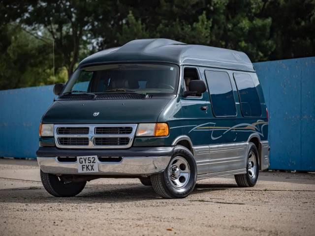 Bild 1/8 von Dodge Ram Van (2003)