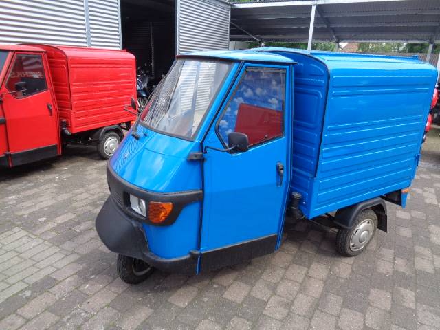 Imagen 1/4 de Piaggio DUMMY (2019)