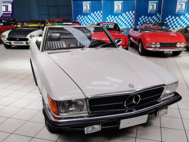 Mercedes-Benz 280 SL