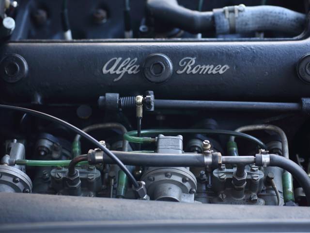 Alfa Romeo 2000 Spider