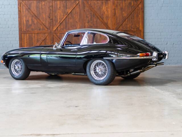 Jaguar E-Type 4.2