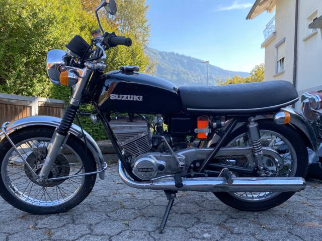 Suzuki GT 250 A II