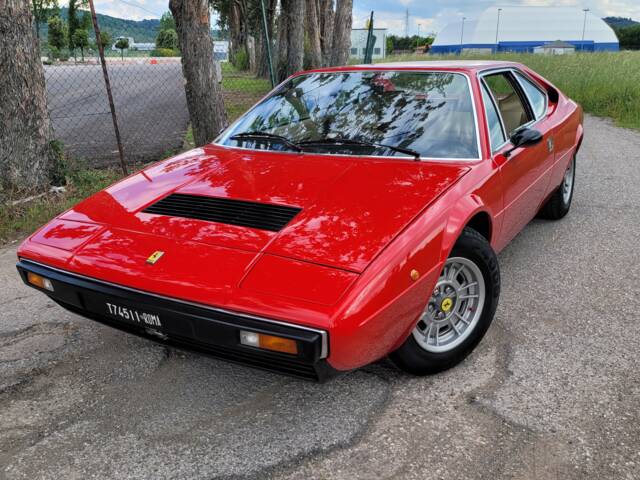 Image 1/26 de Ferrari Dino 208 GT4 (1978)