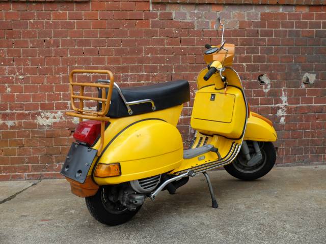 Piaggio Vespa P 200 E