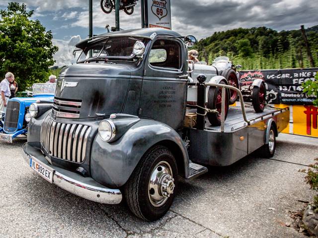 Pontiac Racer Flathead