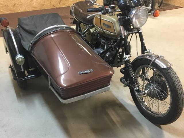 Afbeelding 1/5 van Triumph DUMMY (1979)