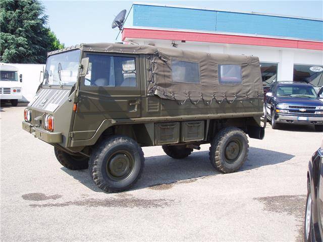 Image 1/14 de Steyr-Puch Pinzgauer 710 M (1974)