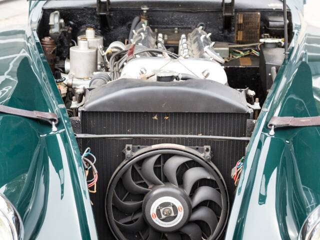 Jaguar XK 120 SE FHC
