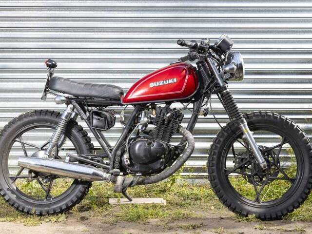 Suzuki GS 125