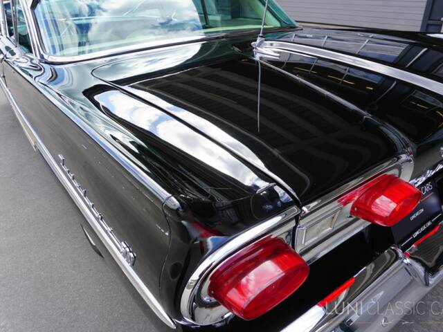 Ford Fairlane 500 Club Victoria