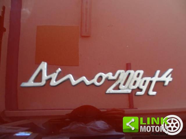 Ferrari Dino 208 GT4