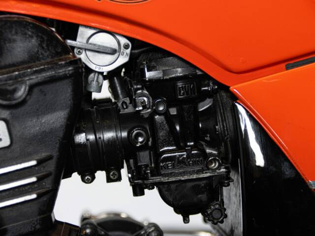 Kawasaki GPz 900 R Ninja