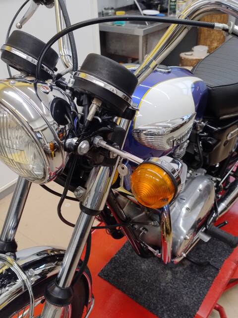 Triumph TR 7 V Tiger 750