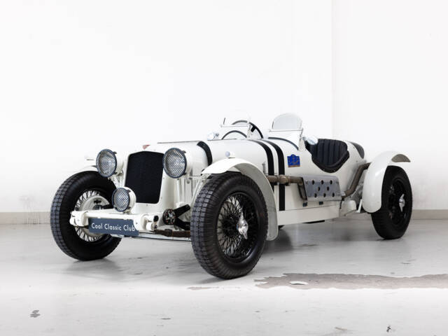 Immagine 1/34 di Racing Green Alvis 3 Litre Special (1950)