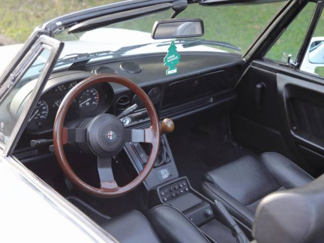 Alfa Romeo 2.0 Spider
