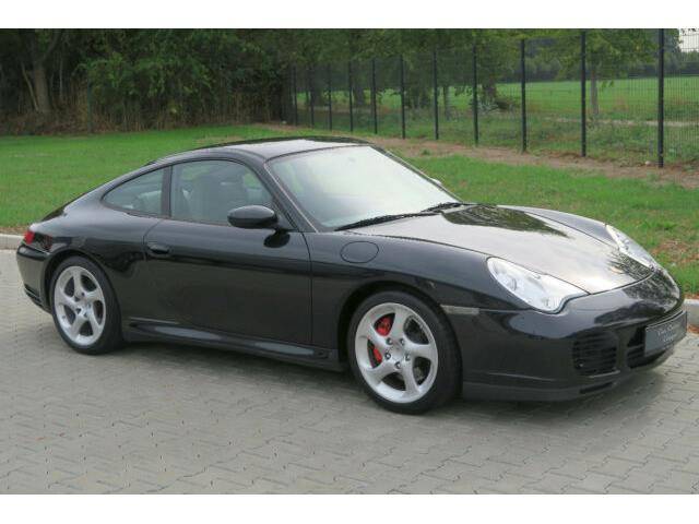 Porsche 911 Carrera 4S