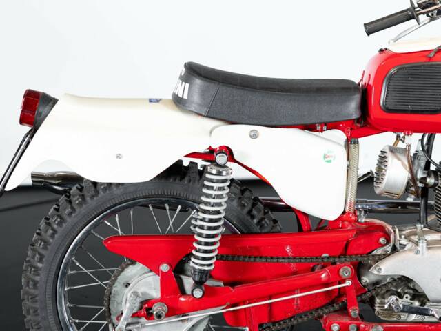 Moto Morini Corsaro 125