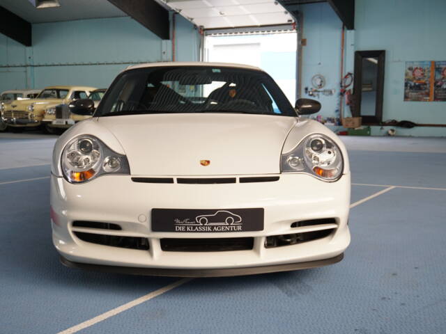 Immagine 1/21 di Porsche 911 GT3 RS (2004)