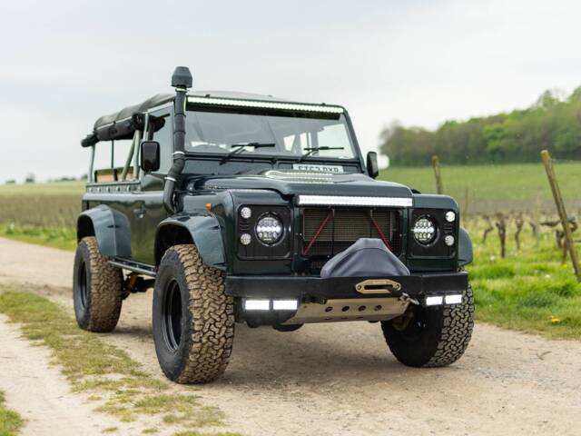 Image 1/8 de Land Rover Defender 110 (2012)