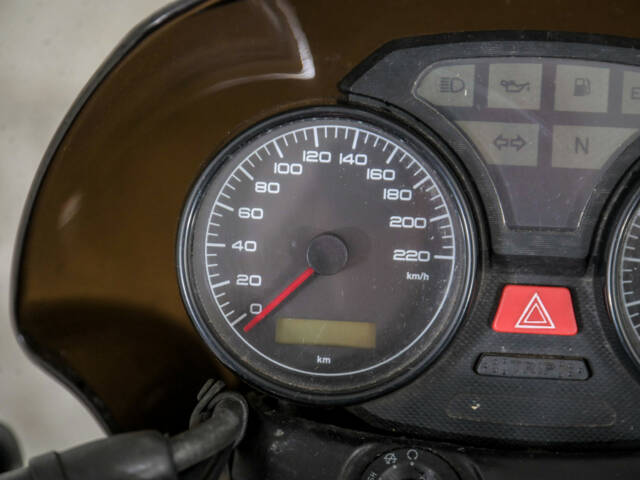 Moto Guzzi Breva V 750 i.e.