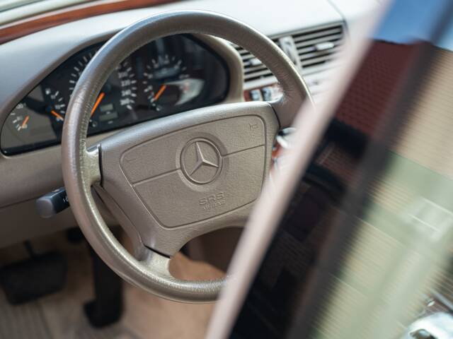 Mercedes-Benz C 280