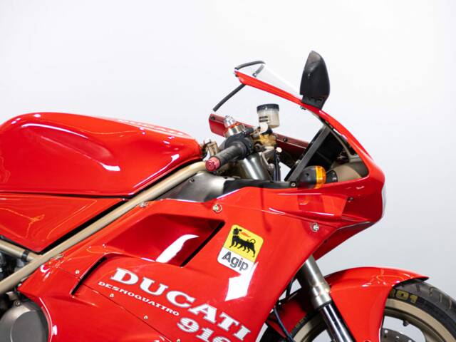 Ducati 916