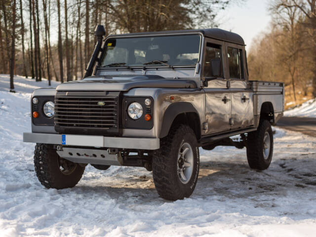 Image 1/98 of Land Rover Defender 130 Double Cab (2008)