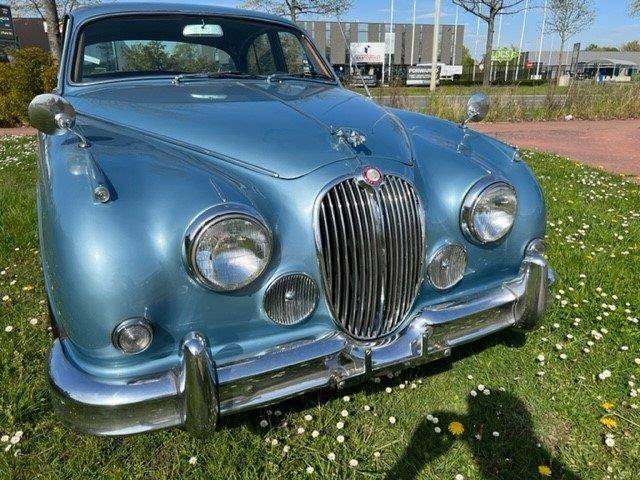 Jaguar Mk II 3.8