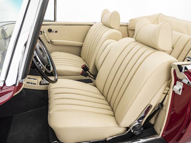 Mercedes-Benz 280 SE 3,5
