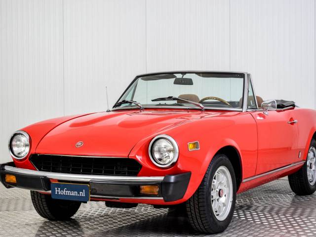 For Sale: FIAT 124 Spider CS1 (1977) offered for AUD 24,208