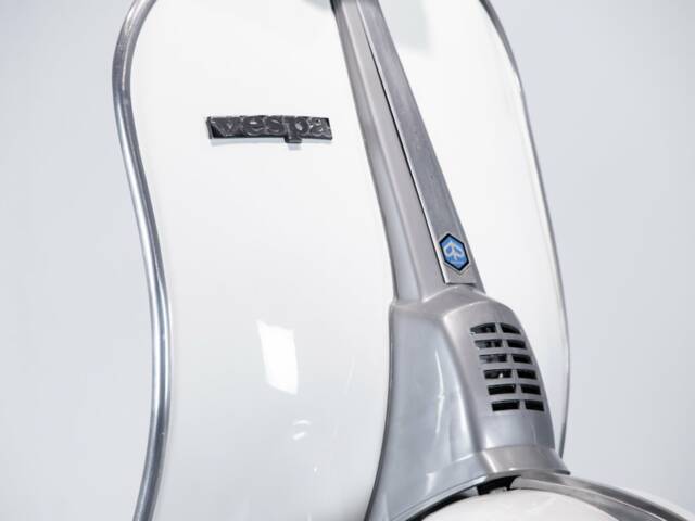 Piaggio Vespa 50 N Special