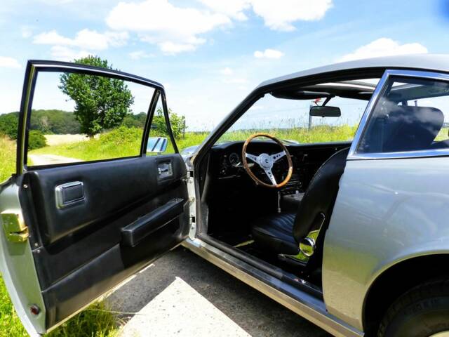 Aston Martin V8 - Aston Martin V8 Serie 3 Coupé 1978