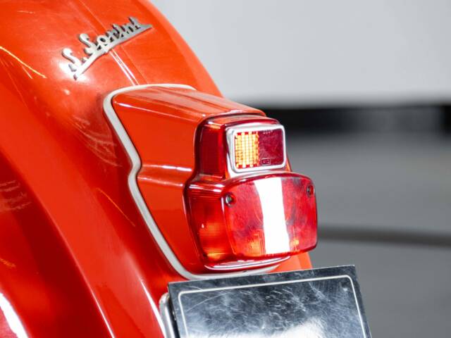 Piaggio Vespa 90 SS